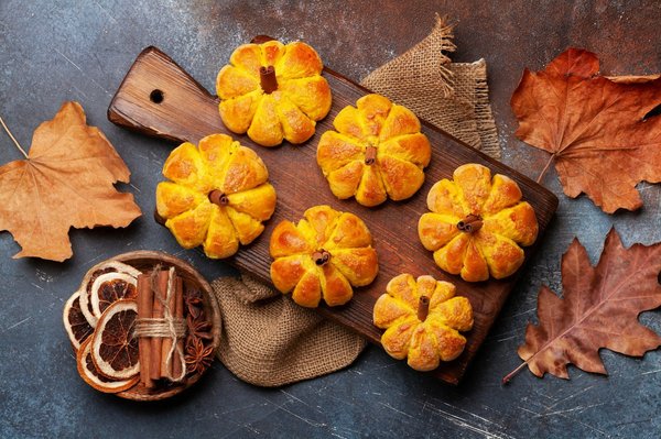 Quelle est la technique pour des muffins sans gluten à la banane et au chocolat?