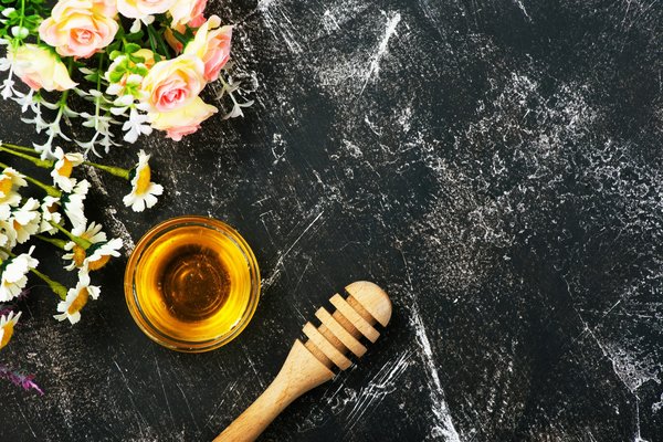 Découvrez le miel de tilleul : douceur et bienfaits naturels